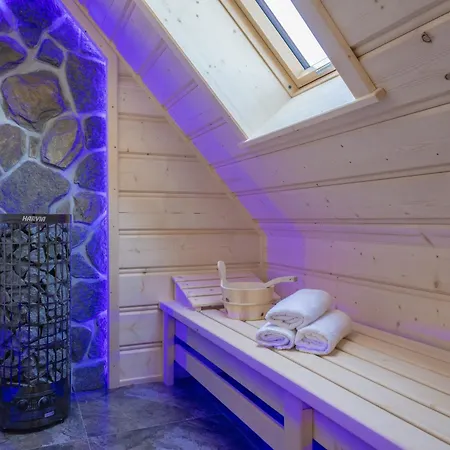 Hancyna Jacuzzi I Sauna Dağ evi