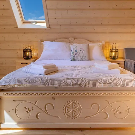 Hancyna Jacuzzi I Sauna Dağ evi *