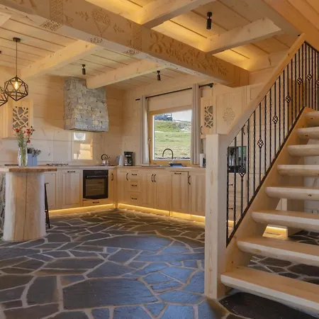 Hancyna Jacuzzi I Sauna * Banska Nizna