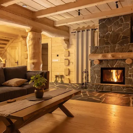 Hancyna Jacuzzi I Sauna Banska Nizna