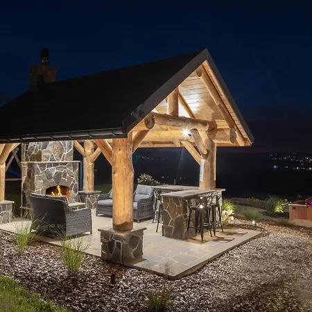 Hancyna Jacuzzi I Sauna * Banska Nizna