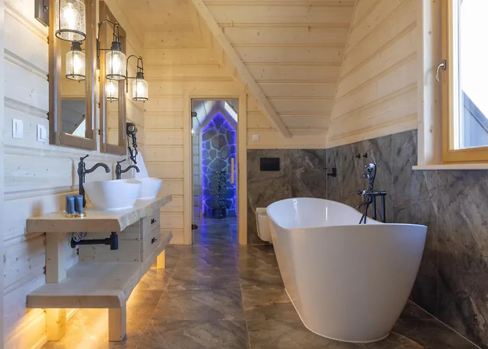 Hancyna Jacuzzi I Sauna Dağ evi